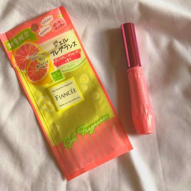 ジェルフレグランス ピンクグレープフルーツの香り/フィアンセ/香水(レディース)の画像