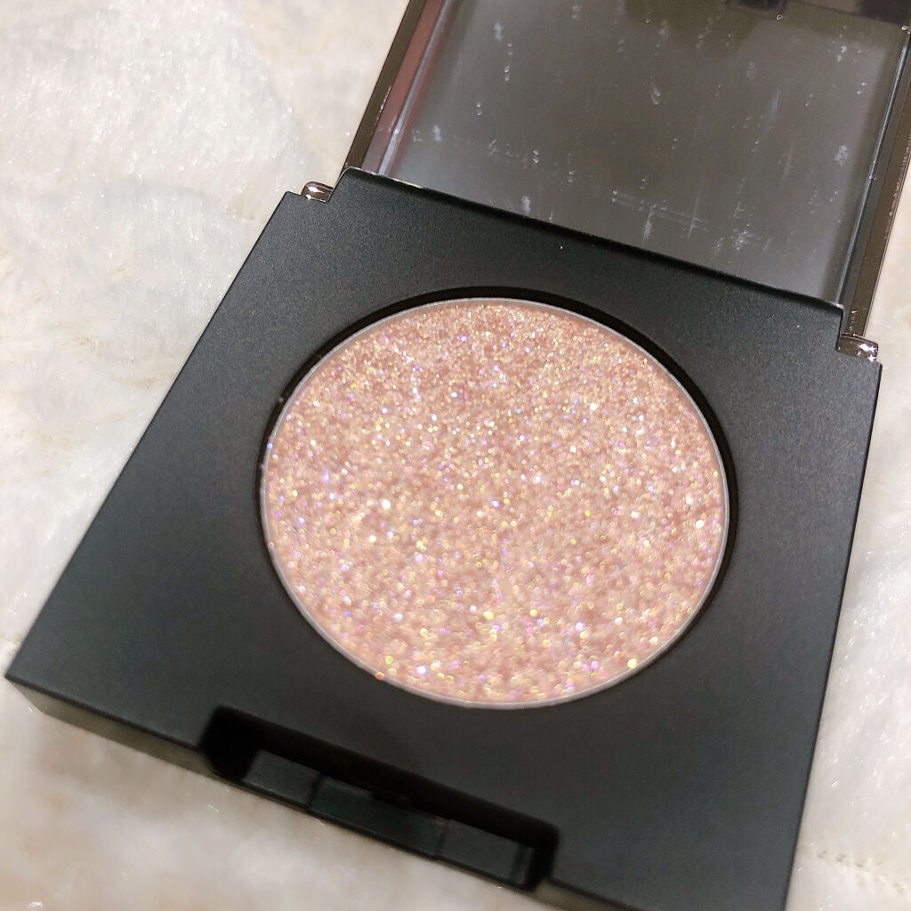 グリッターロックアイズ/ETUDE/単色アイシャドウを使ったクチコミ(3枚目)