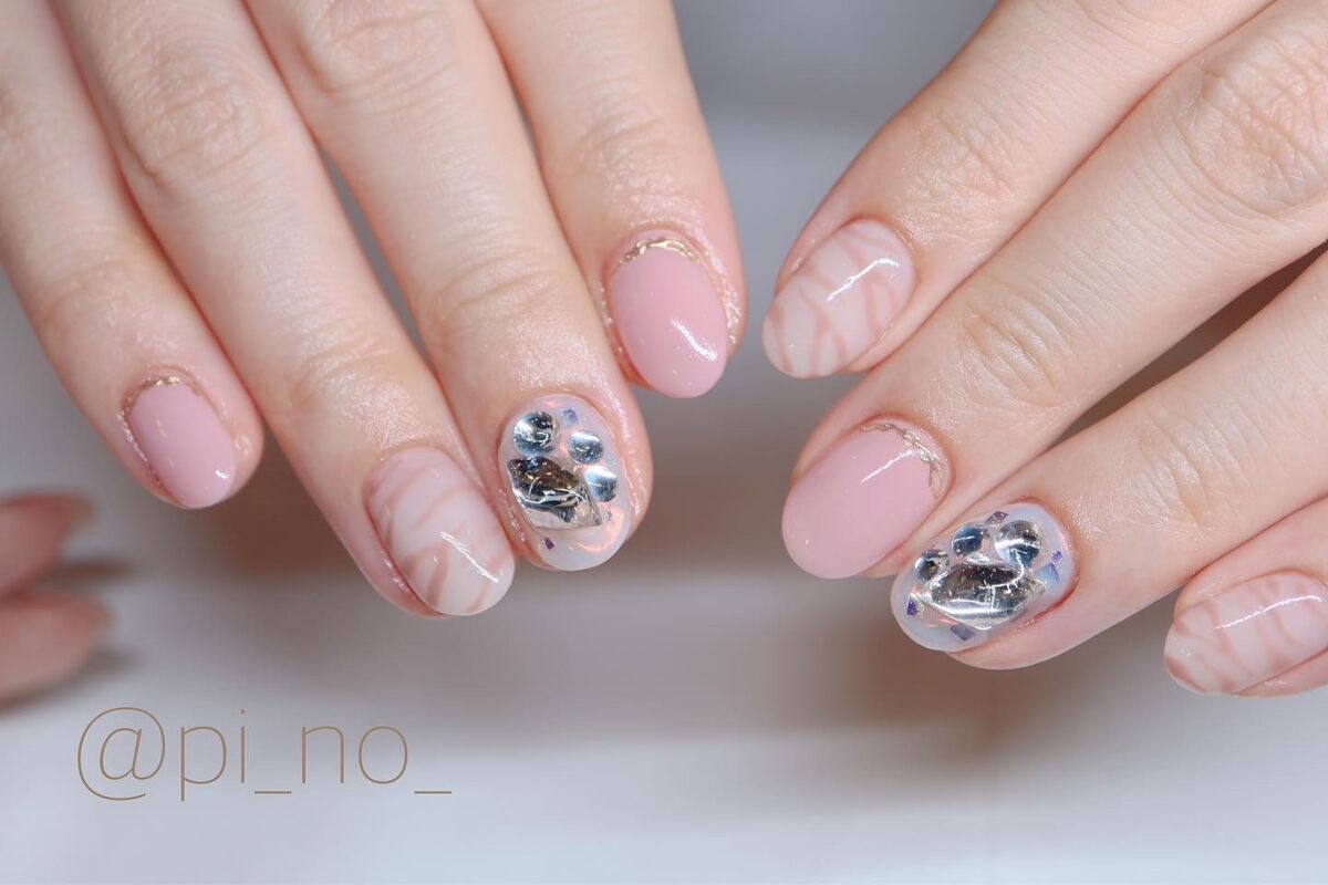 #SixTONESネイル,#推しネイル,#虎柄ネイル,#ピンクネイル,#ストーンネイル,#LIVEネイルのネイルデザイン