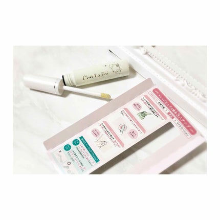 セラフォア カラーコンシーラーのクチコミ「グリーンマジック効果で、
赤みリセット
なかなか消せない
ポツポツ赤みに特化したコンシーラー.....」(2枚目)