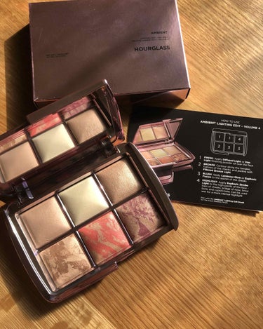 Hourglass
Ambient Lighting Edit - Volume 4

ビューティリッシュで12/31に注文→1/4に手元に来ました
初アワーグラスです✨
ひとみさんが大絶賛していたので