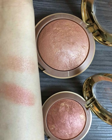 BAKED POWDER BLUSH/Milani Cosmetics/パウダーチークを使ったクチコミ（1枚目）