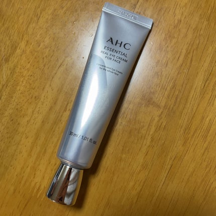 エッセンシャル リアル アイクリーム フォーフェイス/AHC/アイケア・アイクリームを使ったクチコミ(2枚目)
