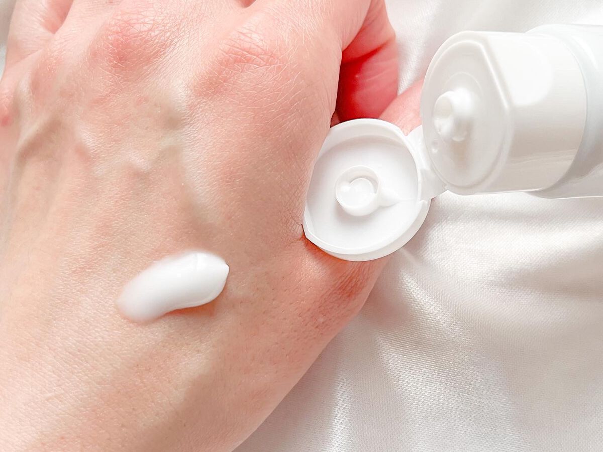 ヘパリオモイストバリア/大正製薬/ハンドクリームを使ったクチコミ（2枚目）