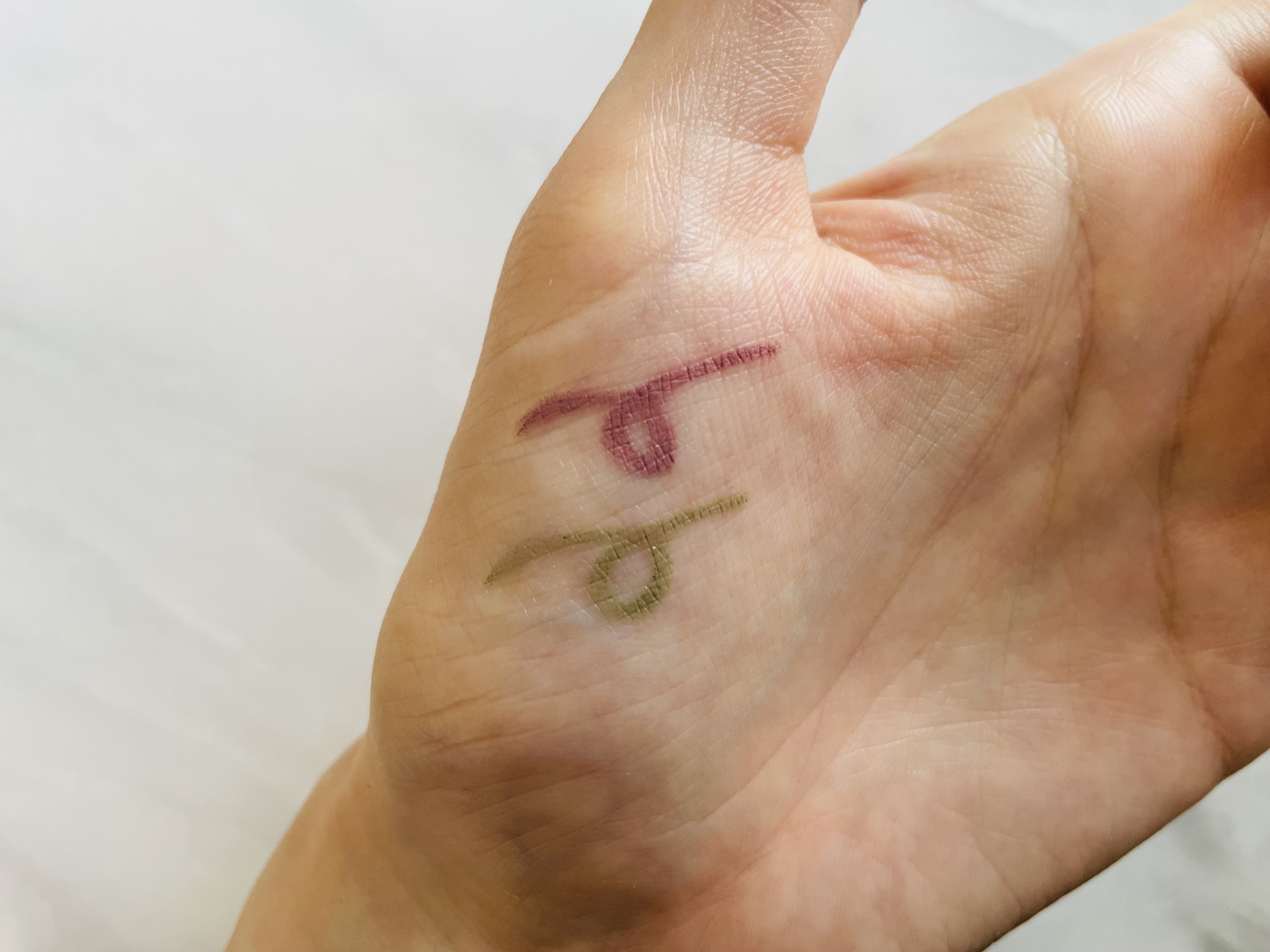 ニュアンスフル ペンシルライナー /excel/ペンシルアイライナーを使ったクチコミ（3枚目）