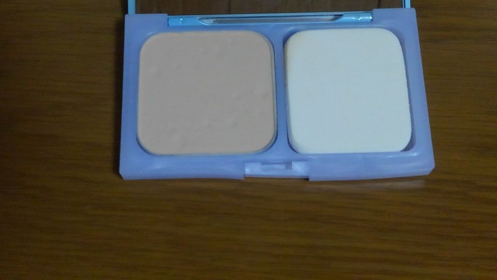 UV シルキーフィットファンデーション/キャンメイク/パウダーファンデーションを使ったクチコミ（2枚目）