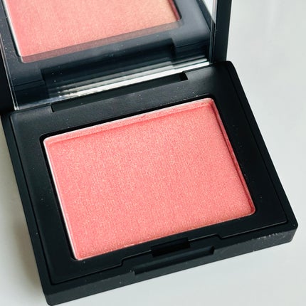 ブラッシュ N 777 ORGASM(ミニ)/NARS/パウダーチークを使ったクチコミ(3枚目)