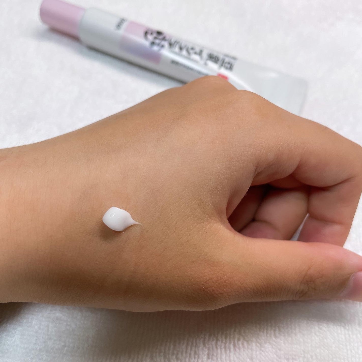 薬用リンクルアイクリーム ホワイト/なめらか本舗/アイケア・アイクリームを使ったクチコミ(3枚目)