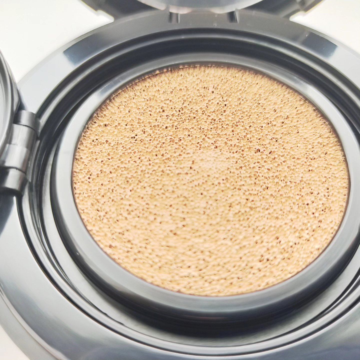 ジャビンドゥソウル ウインクファンデーションパクト/Javin De Seoul/クッションファンデーションを使ったクチコミ（3枚目）