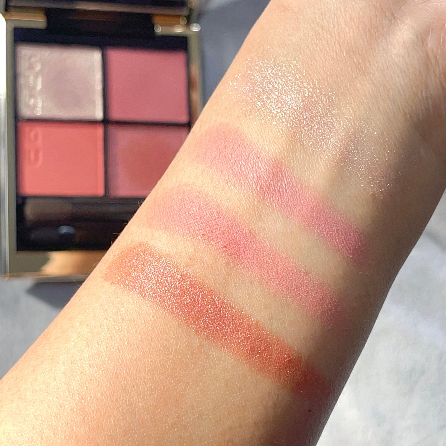 シグニチャー カラー アイズ/SUQQU/アイシャドウパレットを使ったクチコミ(4枚目)