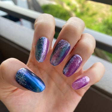 ネイルホリック Aurora Glitter PU163/ネイルホリック/マニキュアを使ったクチコミ（2枚目）