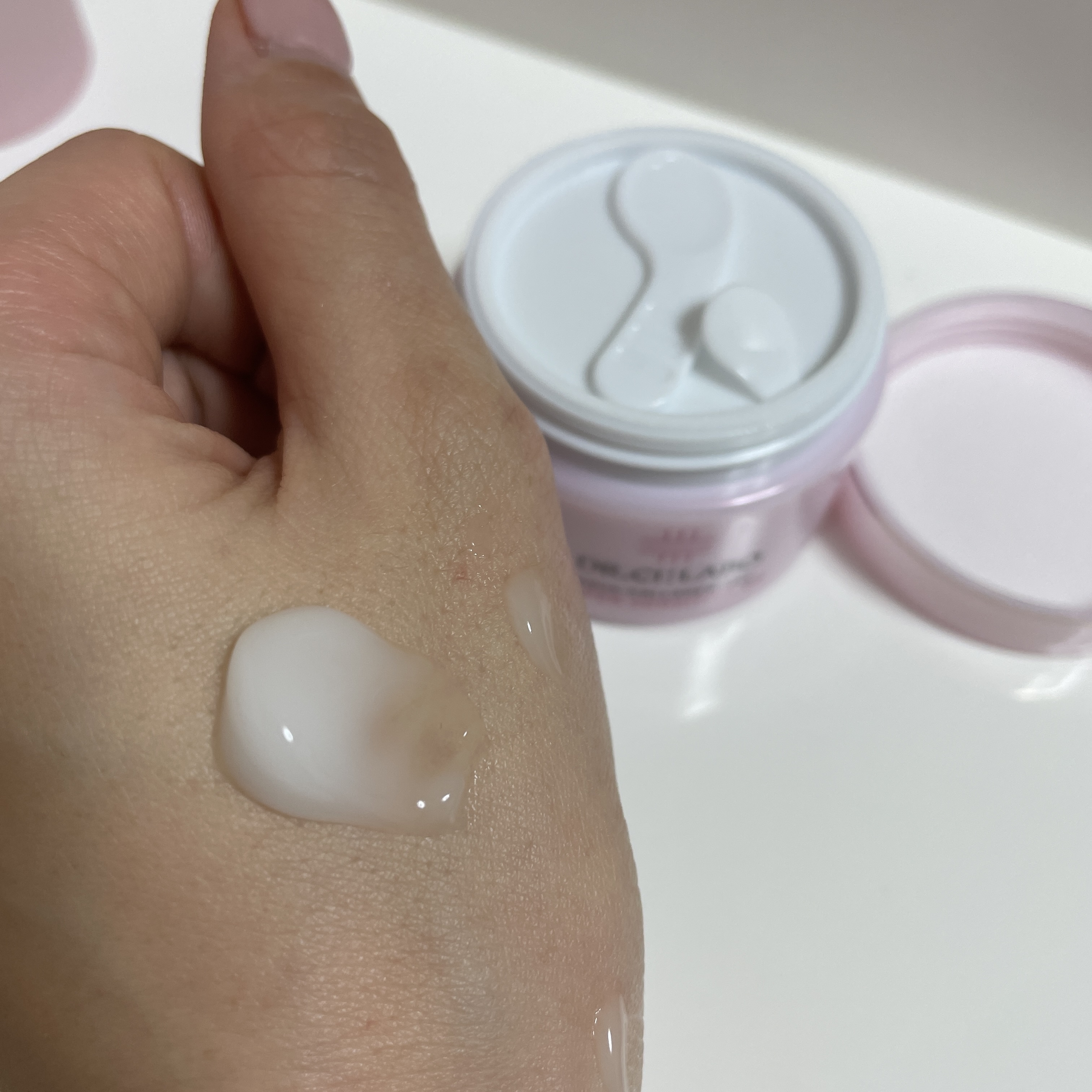 薬用アクアコラーゲンゲル スーパーセンシティブEX/ドクターシーラボⓇ/オールインワン化粧品を使ったクチコミ（3枚目）