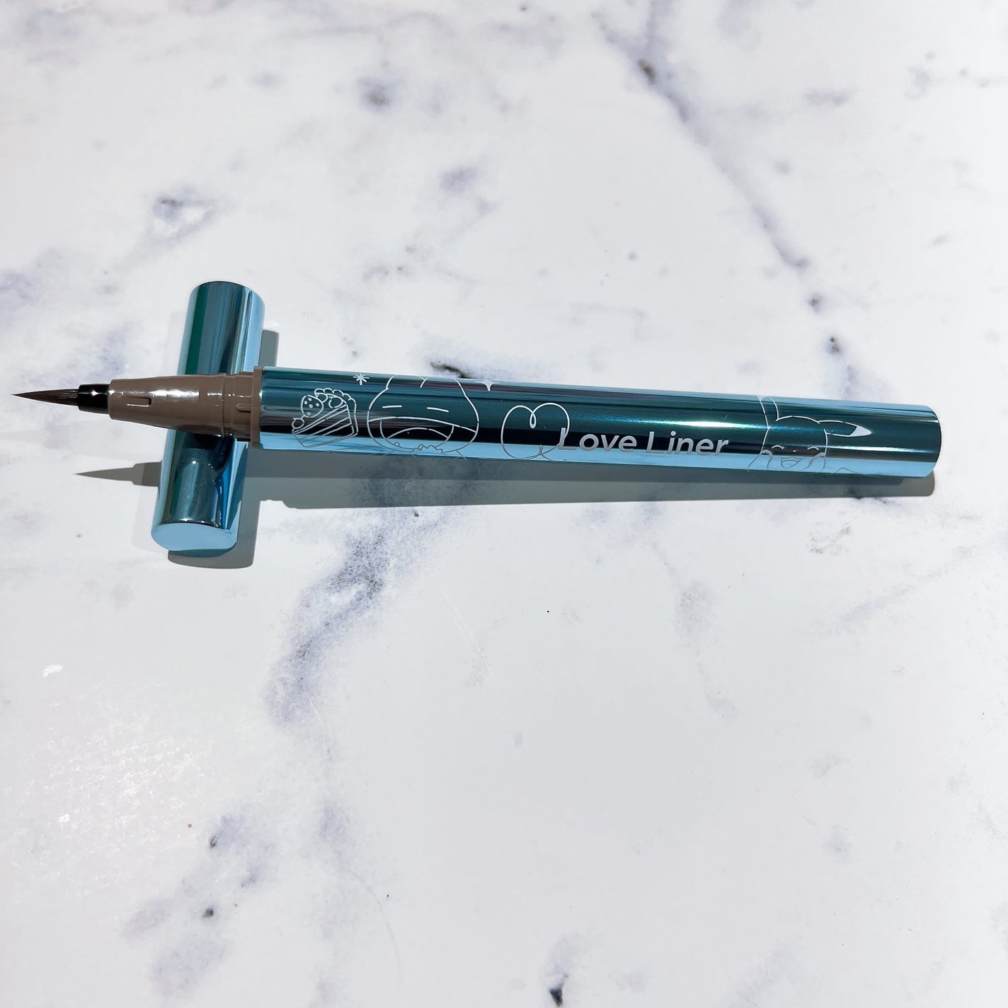 リキッドアイライナーR4/ラブ・ライナー/リキッドアイライナーを使ったクチコミ(2枚目)