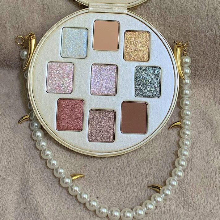 パール レベル クラッチ アイシャドー パレット/shu uemura/アイシャドウパレットを使ったクチコミ（2枚目）