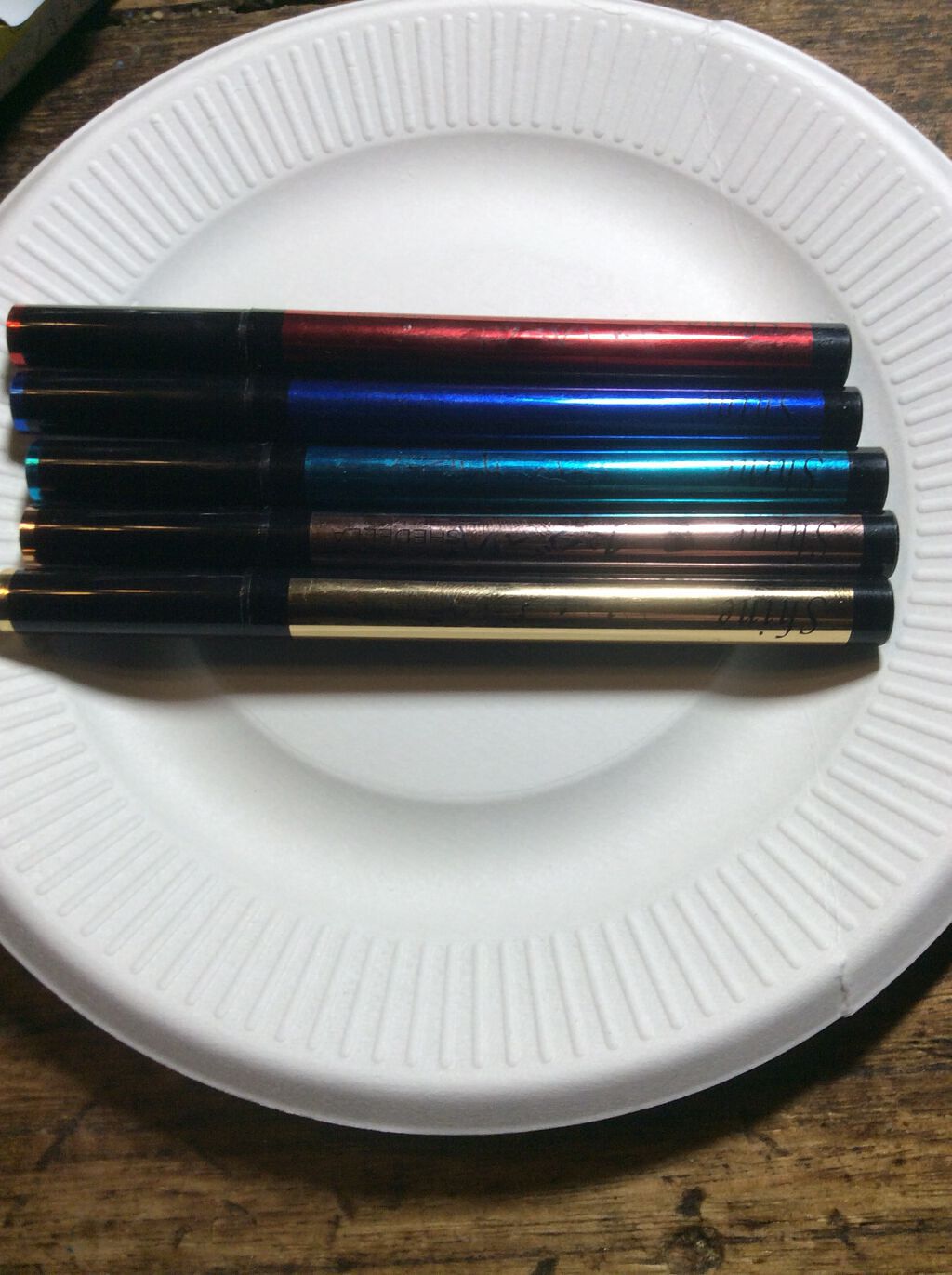 グリッターアイライナー＆アイシャドウ2in1 / SHEDELLA