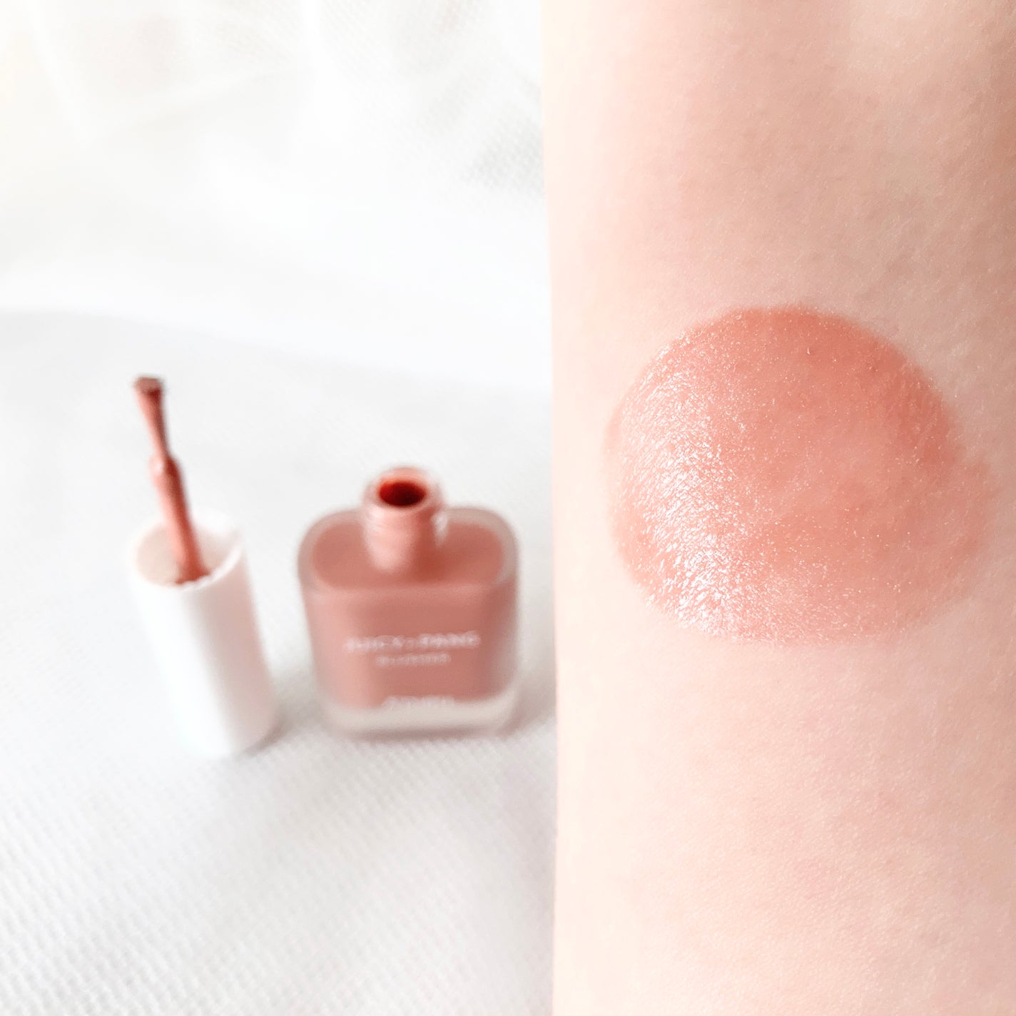 アピュー ジューシーパン ウォーターブラッシャー/A’pieu/リキッドチークを使ったクチコミ(7枚目)