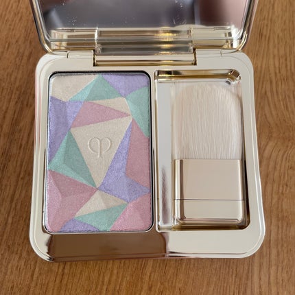 ル・レオスールデクラ /クレ・ド・ポー ボーテ/パウダーハイライトを使ったクチコミ(5枚目)