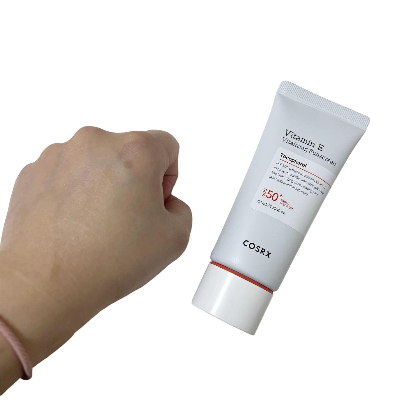 ビタミンEバイタライジングUVクリーム　SFP50＋/COSRX/日焼け止めクリームを使ったクチコミ（3枚目）