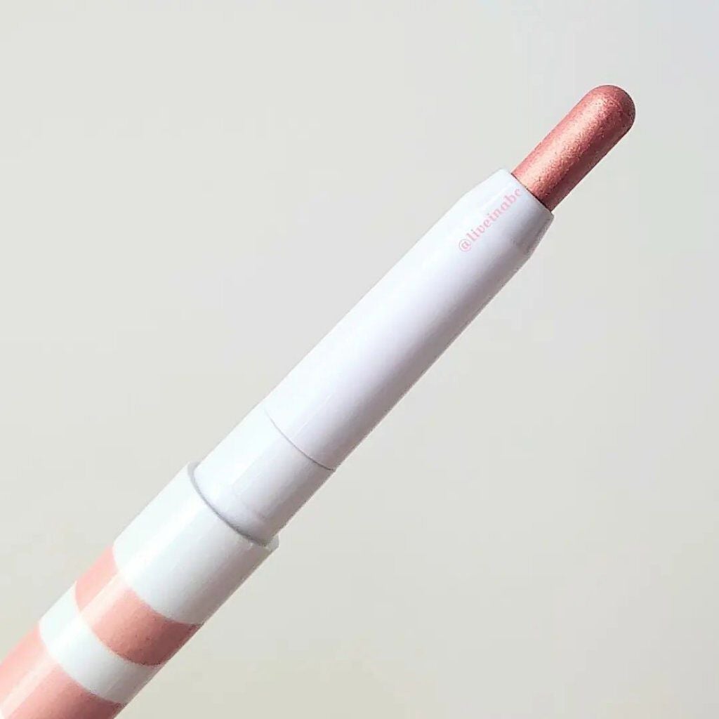 アイムスティックシャドウシマー/i’m meme/スティックアイシャドウを使ったクチコミ(3枚目)