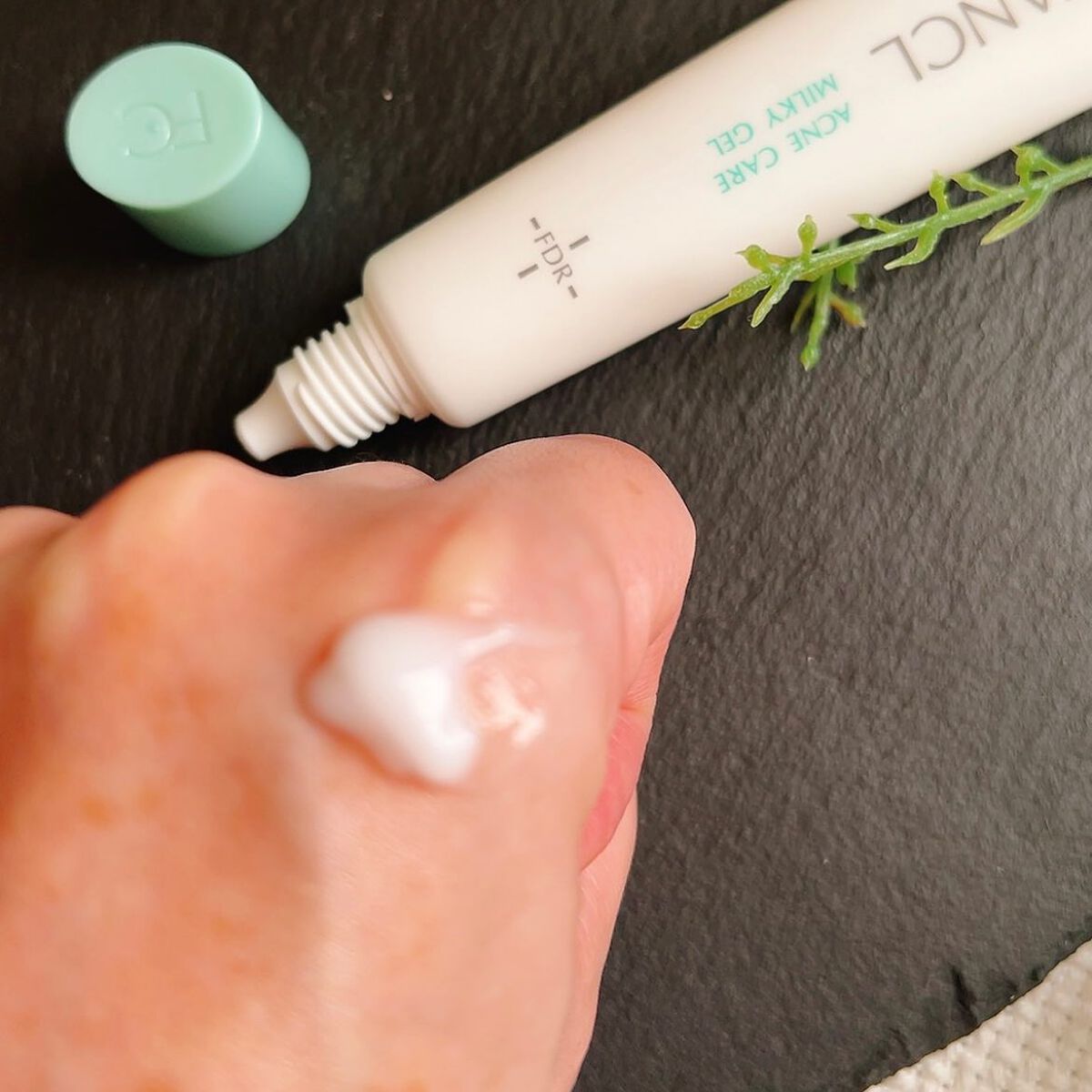 アクネケア 化粧液 <医薬部外品>/ファンケル/化粧水を使ったクチコミ(4枚目)