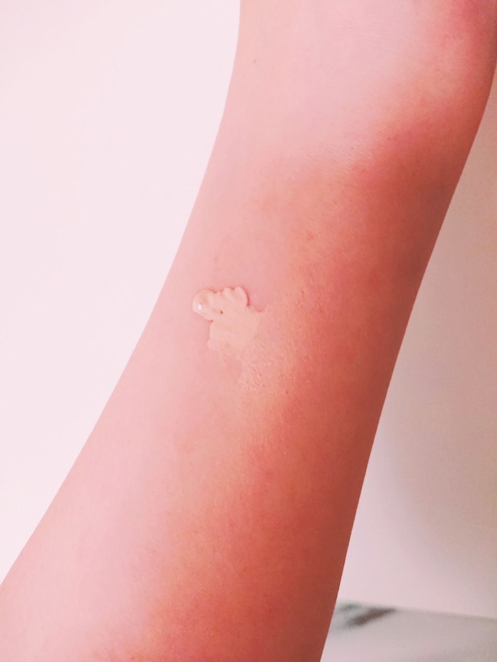 UR GLAM COVER&HIGHLIGHT CONCEALER/U R GLAM/リキッドコンシーラーを使ったクチコミ(4枚目)