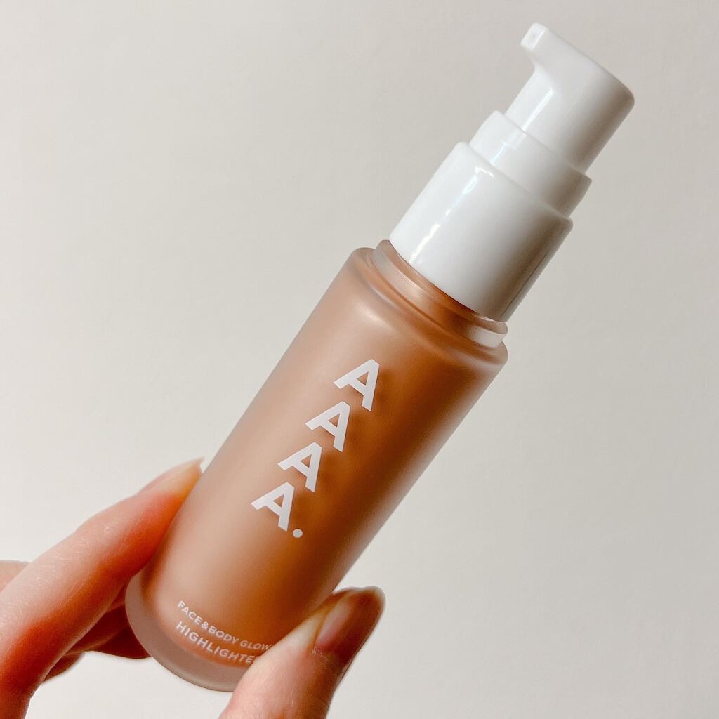 みー⭐️フォロバします on LIPS 「⭐️AAAA.ハイライターVANILLA⭐️艶めく肌を叶..」(2枚目)