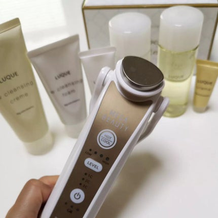 ナリス化粧品 メガビューティーのクチコミ「いつも頑張っている自分にご褒美✨✨
美顔器を購入してみました。😊
ナリス化粧品さま「メガビュ.....」(1枚目)