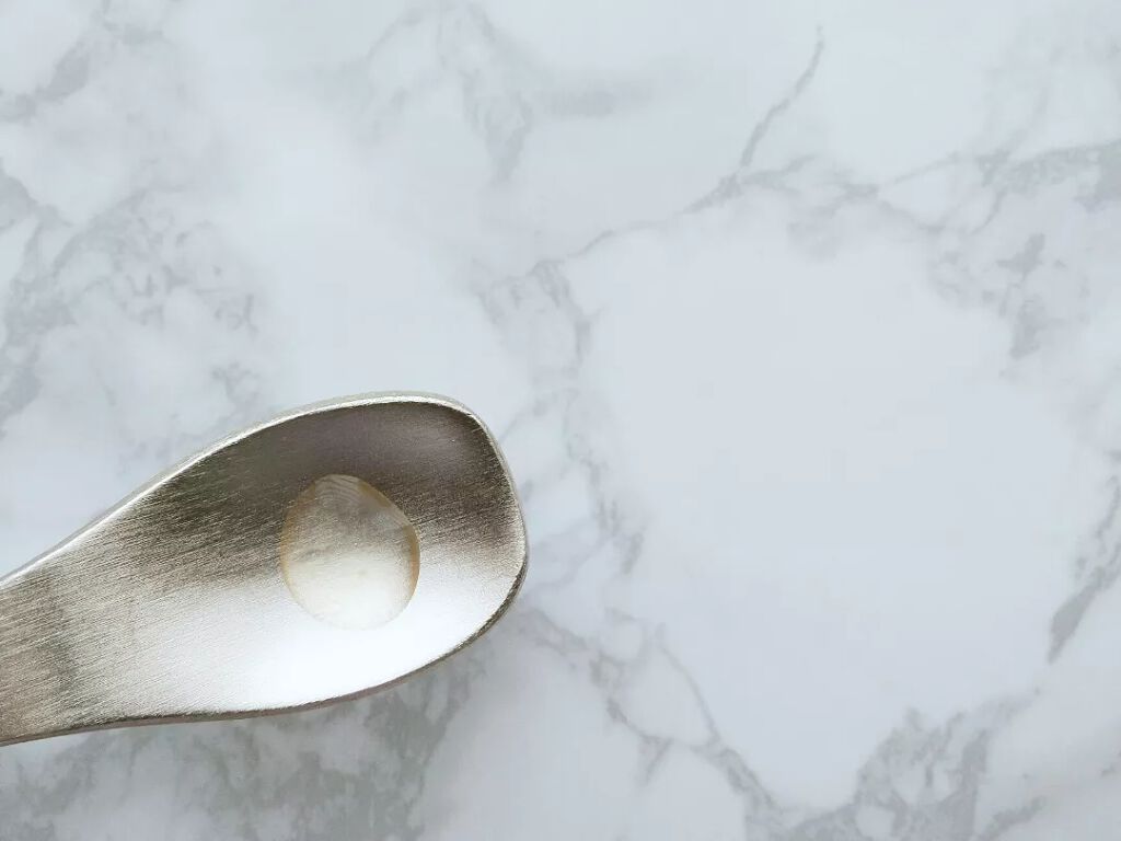 プラツェンタール エキストレ/スノーヴァ/美容液を使ったクチコミ(4枚目)