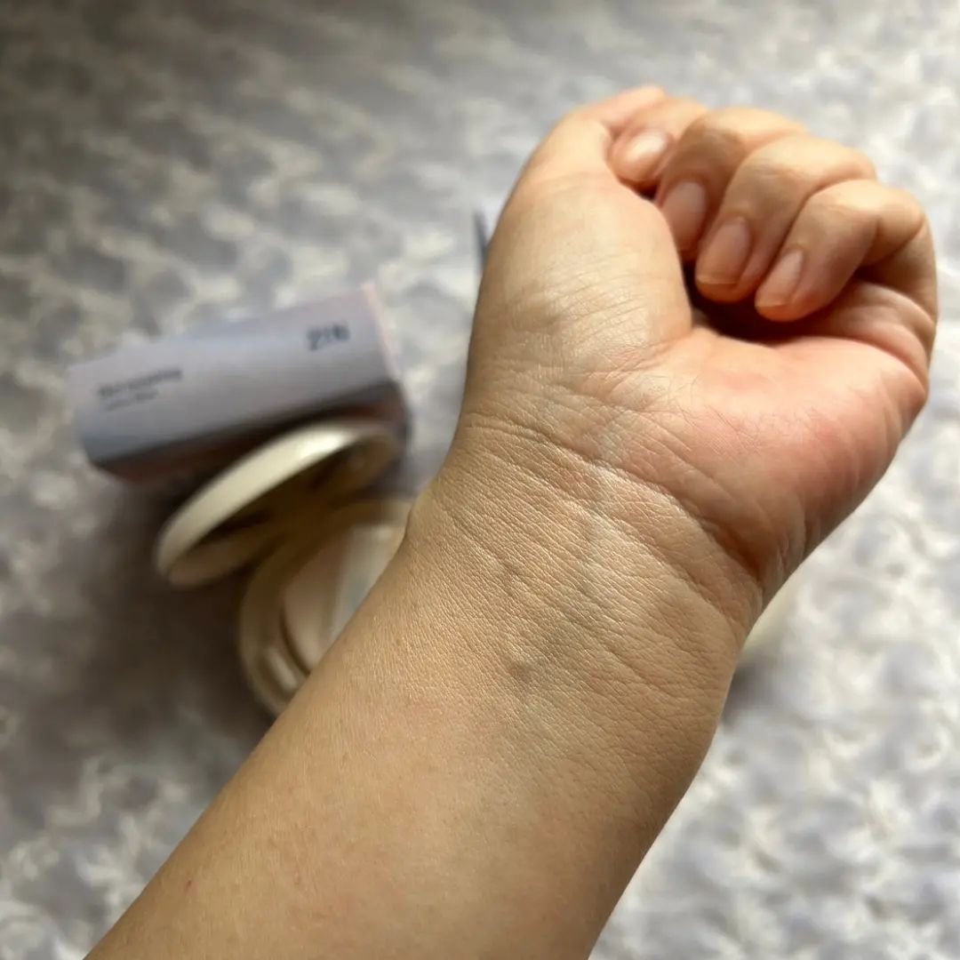 ブリージンググロークッション/Healus/クッションファンデーションを使ったクチコミ（3枚目）