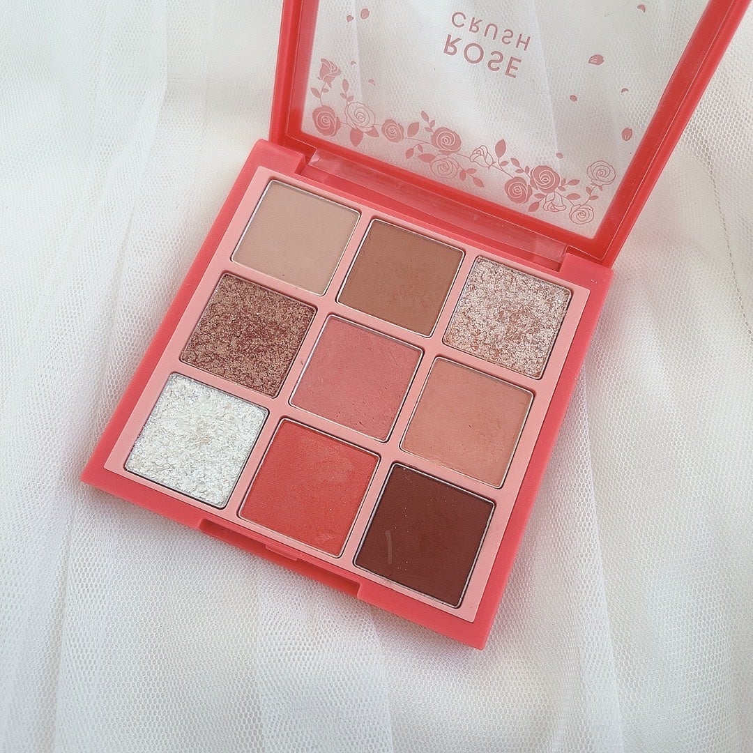 プレイカラーアイズ ローズクラッシュ/ETUDE/アイシャドウパレットを使ったクチコミ(3枚目)