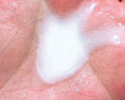 エンジェルスキン ボディウォッシュ サボン&ブーケの香り/ニベア/ボディソープを使ったクチコミ(2枚目)