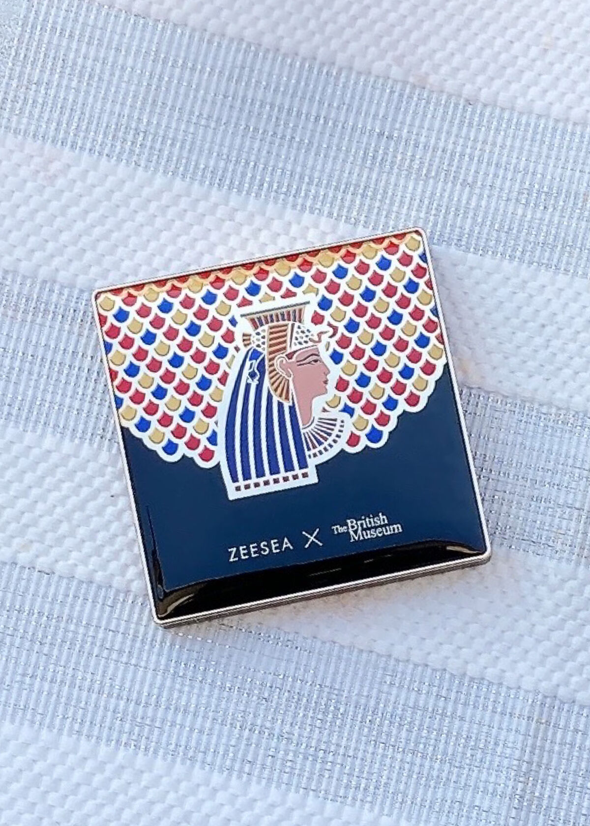 大英博物館 エジプトシリーズ アイシャドウパレット 03 クレオパトラ/ZEESEA/アイシャドウパレットを使ったクチコミ（2枚目）