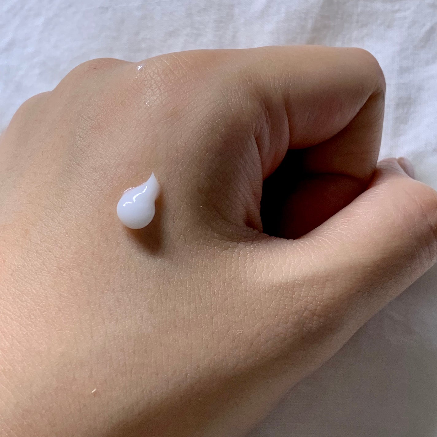 リンクルホワイトアイクリーム/CEZANNE/アイケア・アイクリームを使ったクチコミ(2枚目)