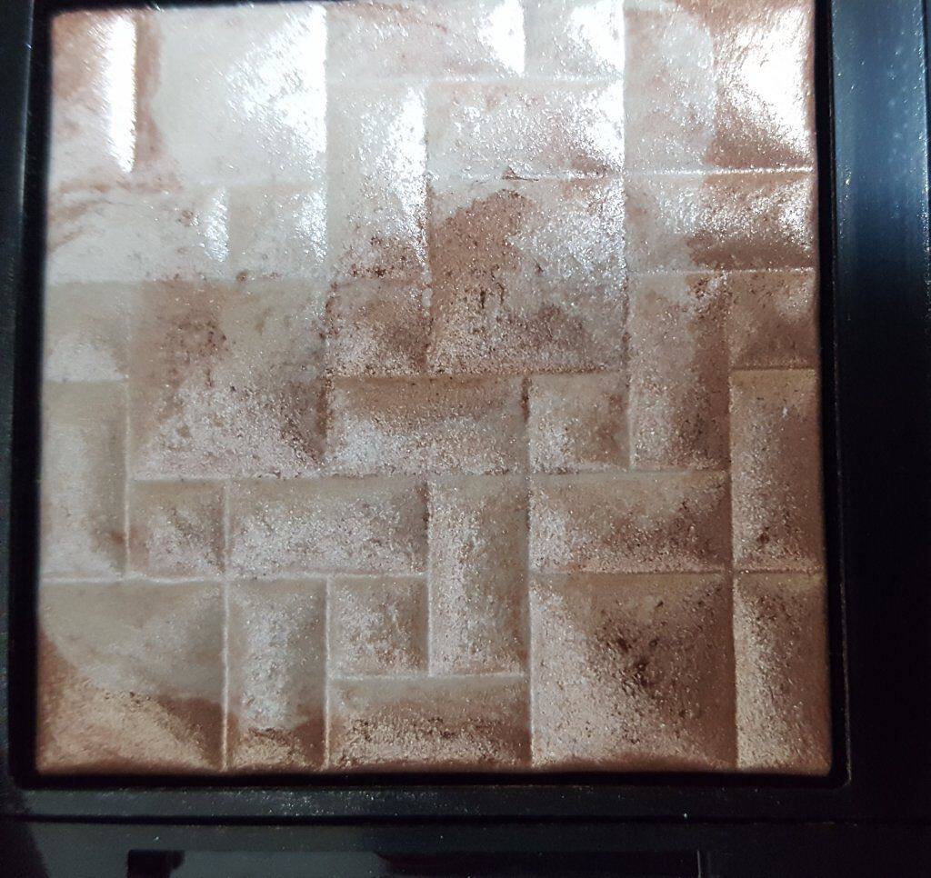 ハイライティング パウダー/BOBBI BROWN/パウダーハイライトを使ったクチコミ（2枚目）