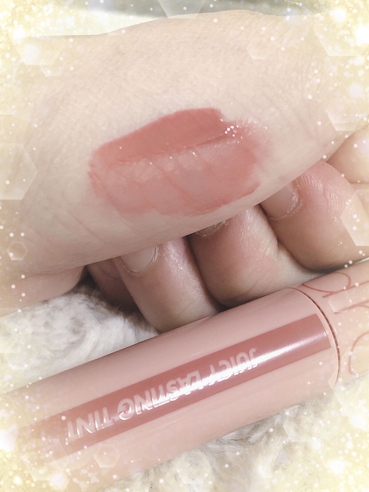 ジューシーラスティングティント/rom&nd/リップティントを使ったクチコミ（3枚目）