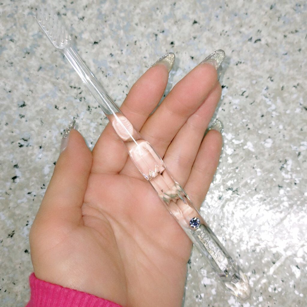 アパガードクリスタル歯ブラシ/アパガード/歯ブラシを使ったクチコミ(2枚目)