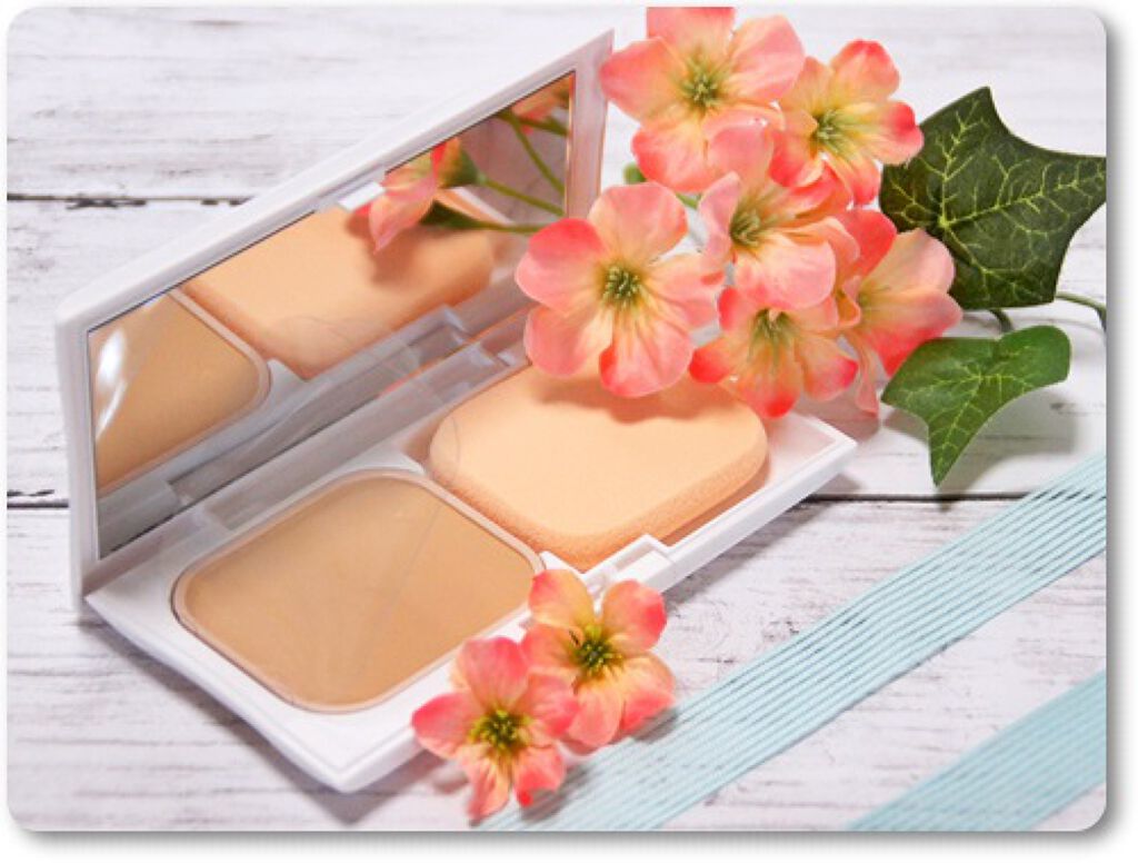 FASIO パワフルステイUVファンデーションのクチコミ「株式会社コーセーさんの化粧下地不要のファンデ
FASIO パワフルステイ UV ファンデーシ.....」（2枚目）