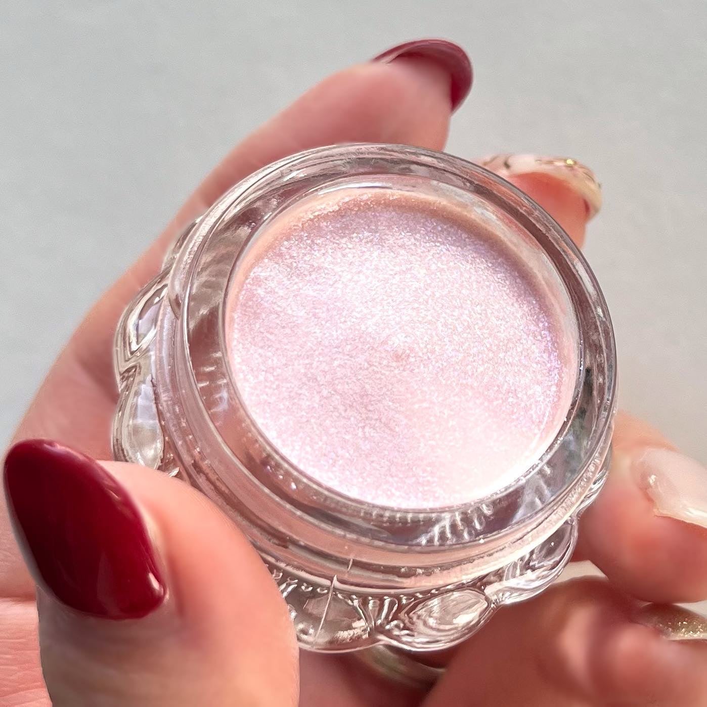 小針桃奈 on LIPS 「.2024初買いはこちら📢ブライトサマー/スプリング接近型の..」(3枚目)