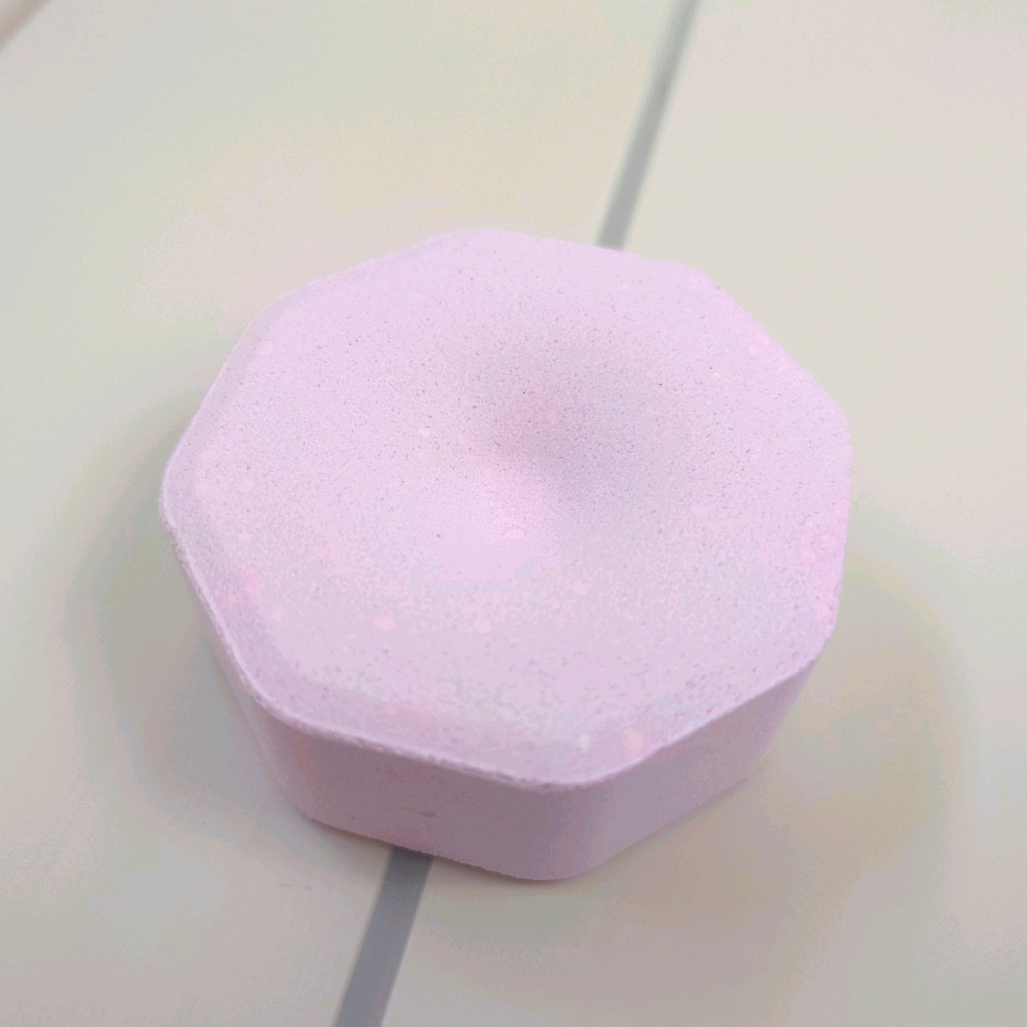 バブ モンスターバブルMEGA級 マーブル泡 ラベンダーカクテルの香り​/バブ/炭酸系入浴剤を使ったクチコミ（2枚目）