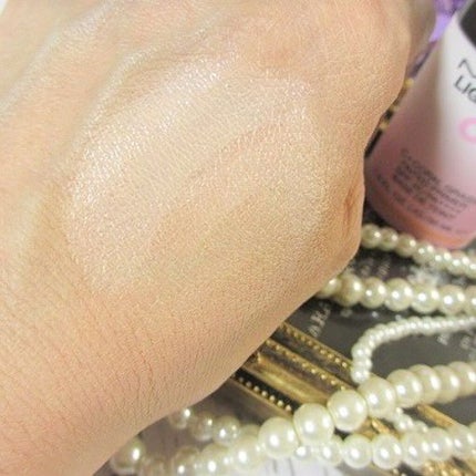 ライトフル C+ティンティッド プライマーSPF45(PA++++)/M・A・C/化粧下地を使ったクチコミ(5枚目)