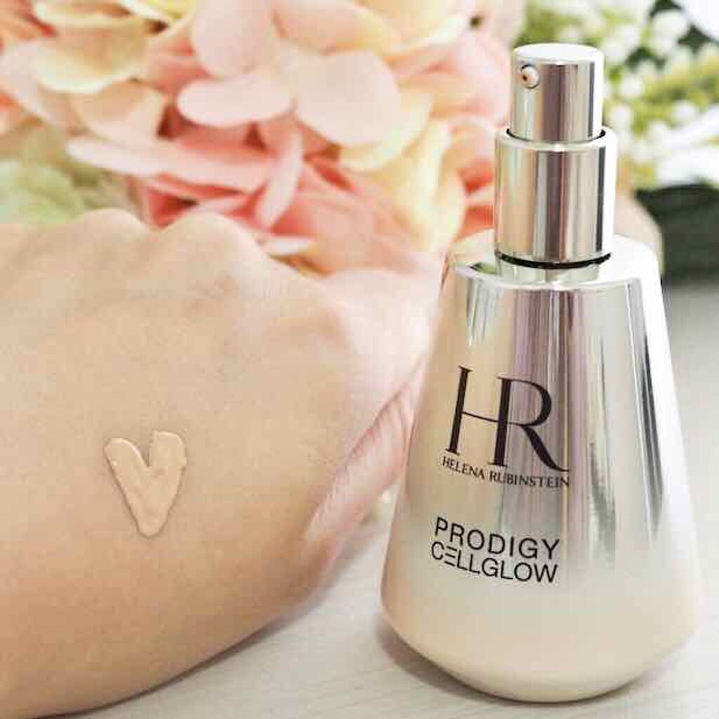 プロディジー CELグロウ エッセンス ファンデーション/HELENA RUBINSTEIN/リキッドファンデーションを使ったクチコミ(1枚目)