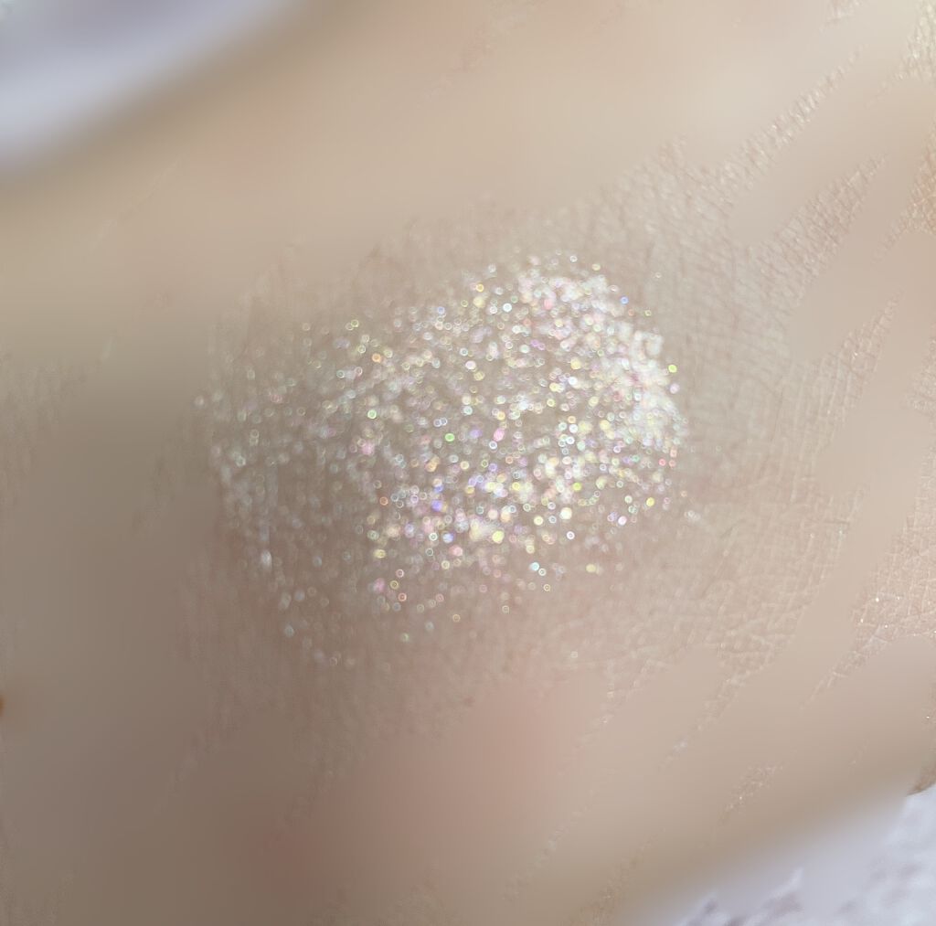 プリズムシャイングリッター/BLEND BERRY/グリッターを使ったクチコミ(2枚目)