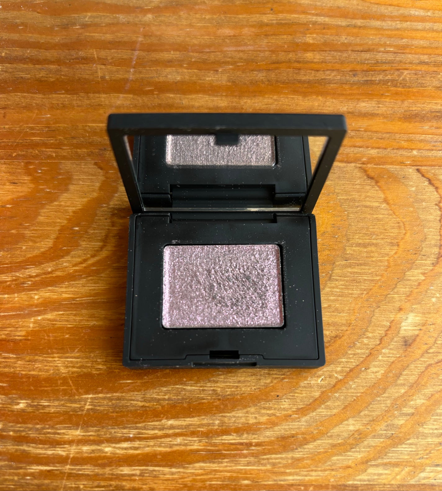 ハードワイヤードアイシャドー/NARS/単色アイシャドウを使ったクチコミ(4枚目)