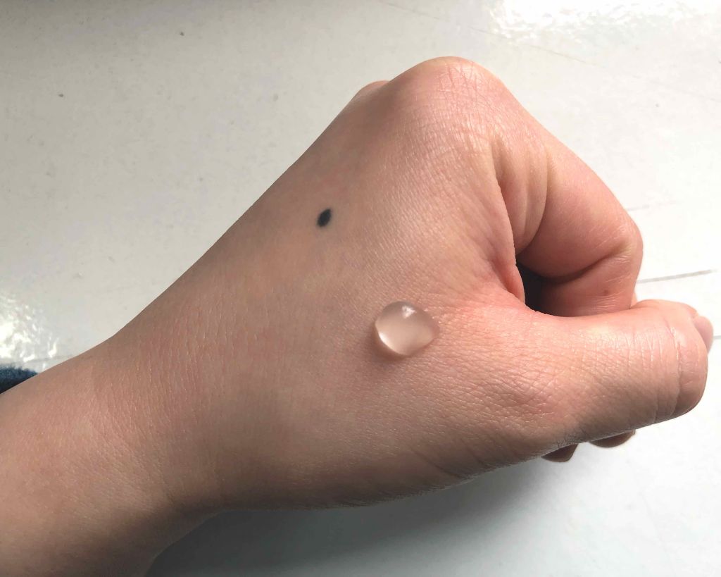 smashbox THE ORIGINAL PHOTO FINISH SMOOTH & BLUR PRIMER/スマッシュボックス/化粧下地を使ったクチコミ(2枚目)