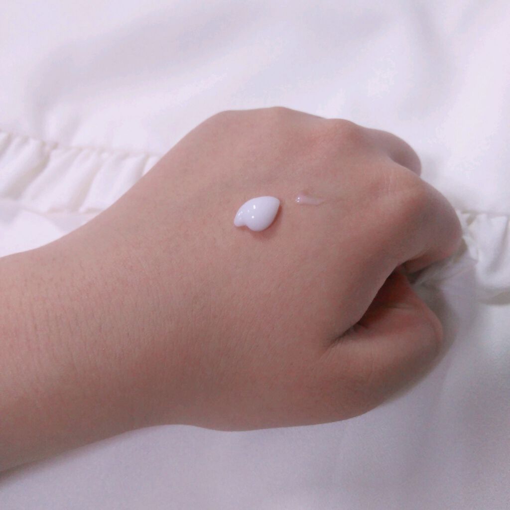 ホワイトティー ハンド美容液/SHIRO/ハンドクリームを使ったクチコミ(2枚目)