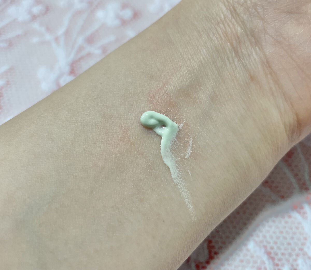 マーメイドスキンジェルUV/キャンメイク/日焼け止めジェルを使ったクチコミ（3枚目）