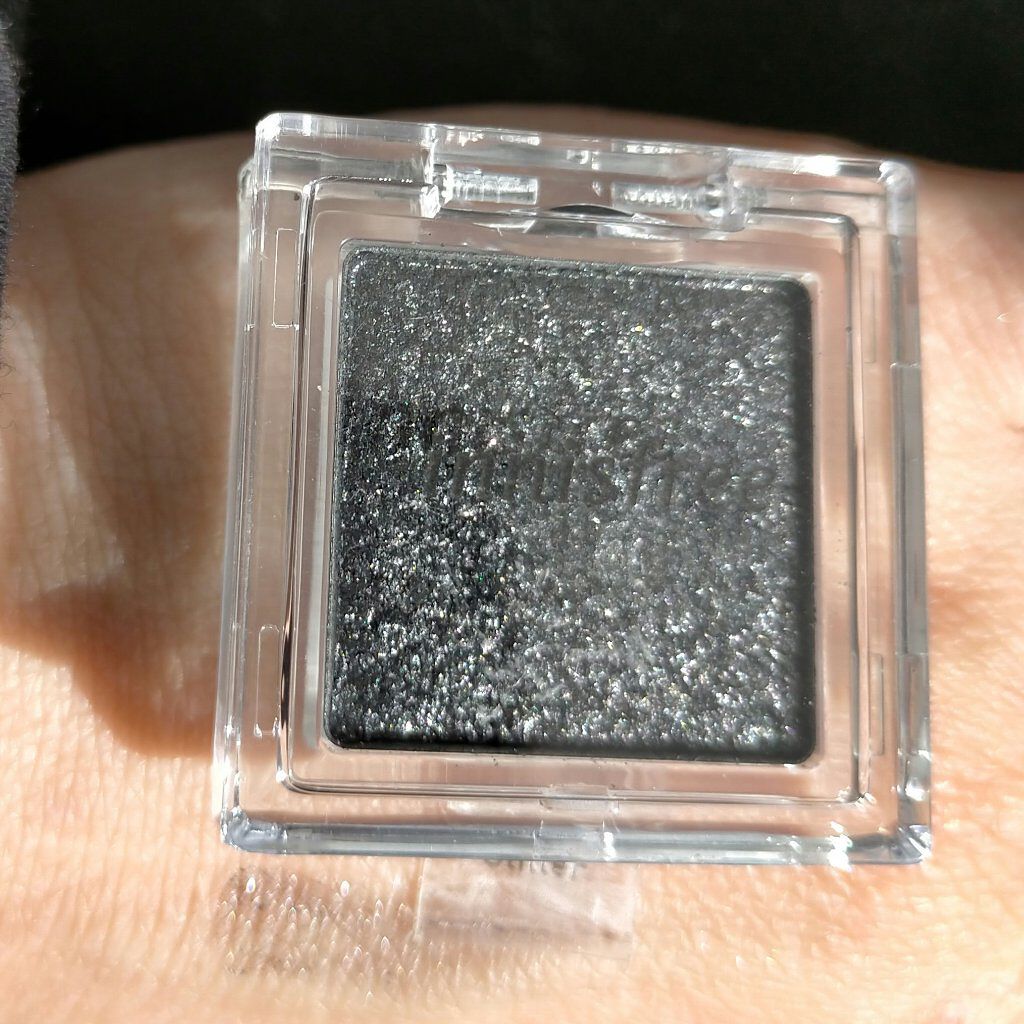 マイアイシャドウ グリッター/innisfree/単色アイシャドウを使ったクチコミ（1枚目）