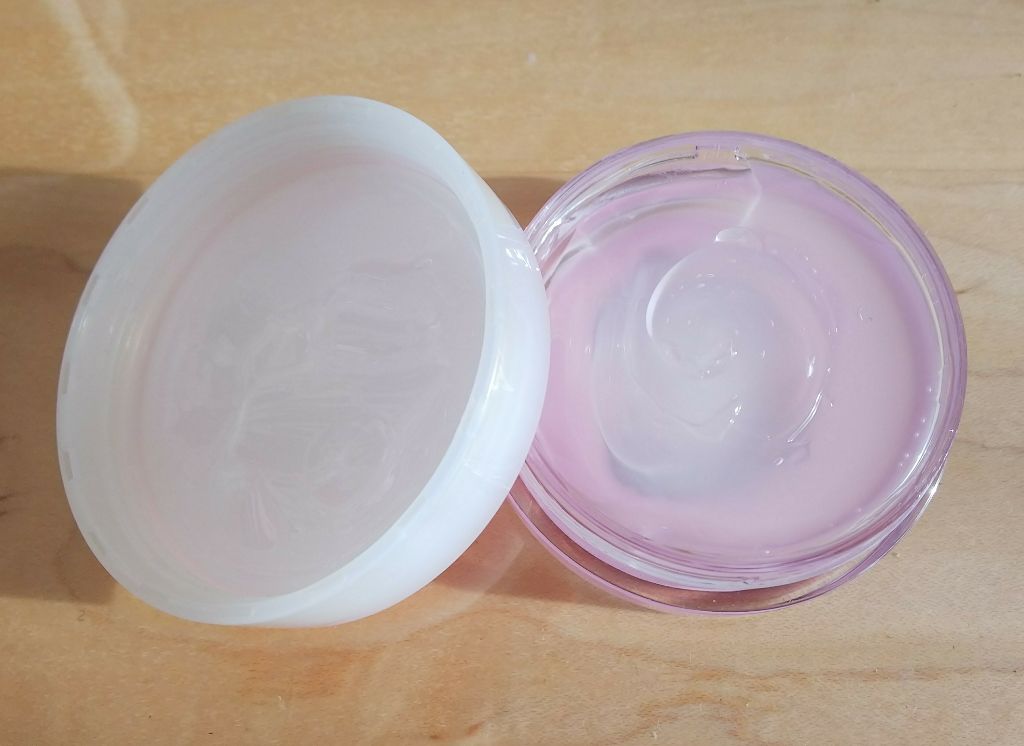 Furu Puru Cream (フルプルクリーム)/LOFT&/ハンドクリームを使ったクチコミ(2枚目)