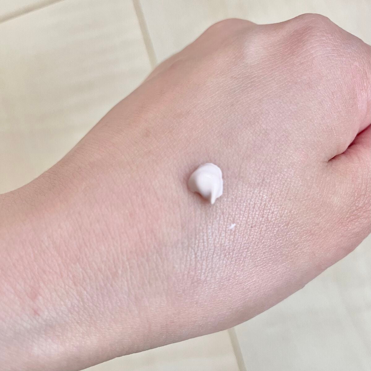 ミネラルインナートリートメントベース/エトヴォス/化粧下地を使ったクチコミ(3枚目)