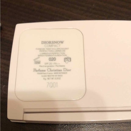 スノー ルミナス パーフェクト ファンデーション/Dior/パウダーファンデーションを使ったクチコミ(2枚目)